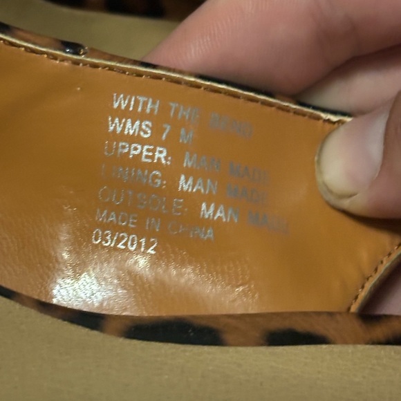 NEW WITH BOX Kenneth Cole Reaction Women’s Animal Print Peep-toe Wedge Cork 7M - Picture 12 of 16